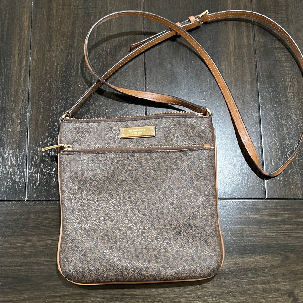 Michael Kors Tan and Brown Signature Crossbody